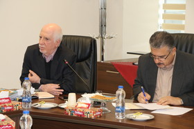 نشست مشترک رئیس و معاونان صندوق ها با رئیس و اعضای هئیت مدیره کانون تهران