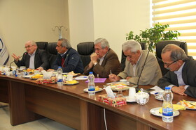 نشست روسا و اعضای هیات مدیره کانون های کرمانشاه، کردستان و همدان با رییس صندوق ها