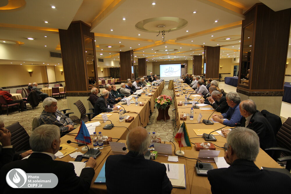 هجدهمین اجلاس کانون ها / عصر