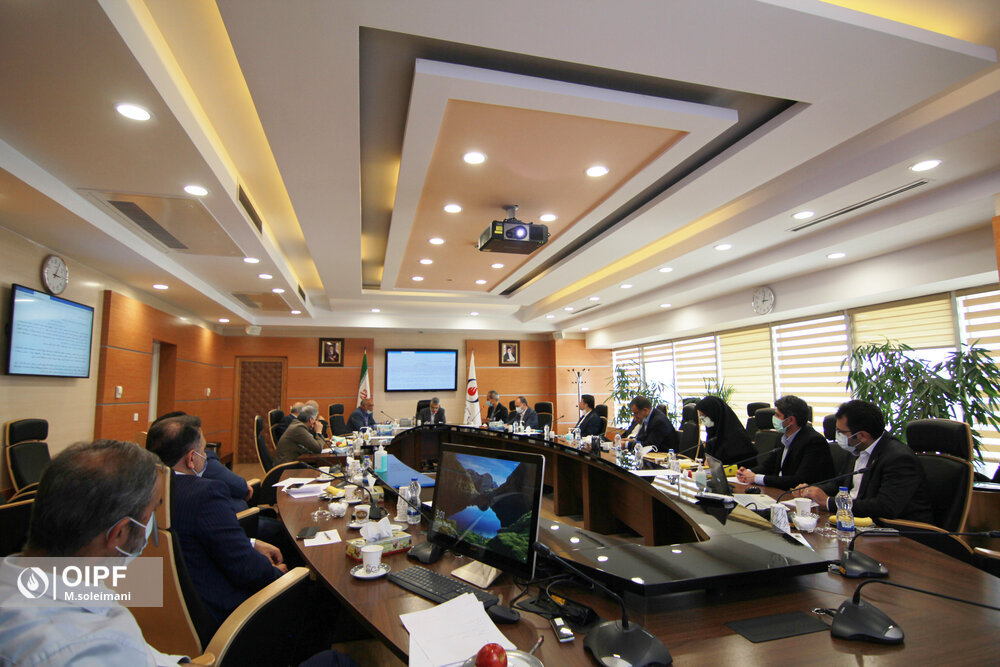 نشست هیئت رئیسه صندوق های بازنشستگی صنعت نفت