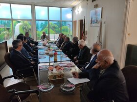 نشست مدیران ارشد صندوق‌ها با اعضای کانون شاهین‌شهر