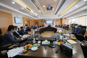 گزارش شرکت پالایش نفت جی در نشست هیئت رئیسه صندوق ها