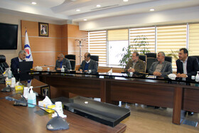 دیدار نوروزی رئیس هیئت رئیسه صندوق ها با مدیران عامل شرکت‌های زیر مجموعه