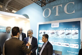 بازدید رئیس هیئت رئیسه از بیست و هفتمین نمایشگاه نفت