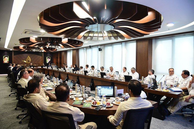 بهرهبرداری از الفین پتروپالایش کنگان در نیمه اول سال آینده/ سه طرح پتروشیمی نیمه دوم / فاز اول مخازن فراسکو پایان امسال