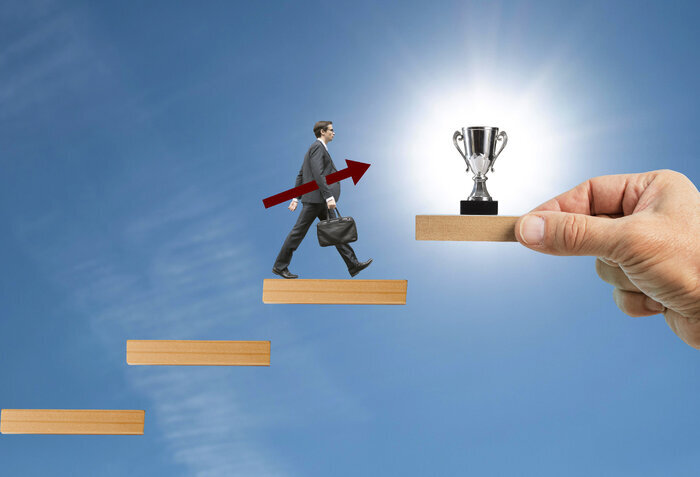 با این روش امسال زندگی خود را دگرگون کنید / پرهیز از روزمرگی