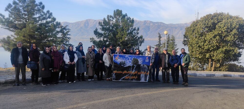 از محفل ادبی تا کاروان زیارتی عتباتعالیات / برنامههای متنوع در کانون مشهد