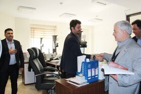 بازدید معاون بازنشستگی‌و‌رفاه از نمایندگی هویزه