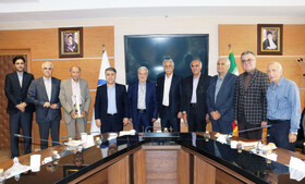 نشست اعضای هیأت مدیره کانون خطوط لوله و مخابرات با رییس صندوق‌ها