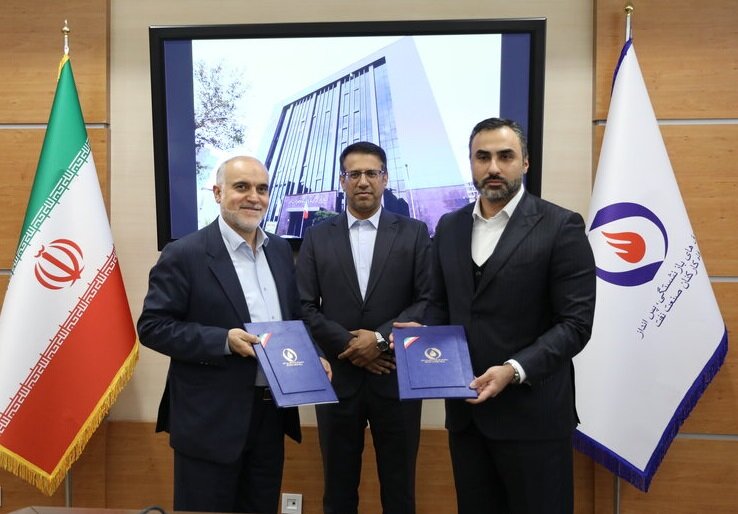 دکتر حسین‌زاده: ورود صندوق‌ها به خدمات رفاهی مسکن؛ نقطه عطفی در تاریخ سبد خدماتی است/گام بزرگ و عملی در راستای مسکن دار شدن بازنشستگان نفت/۳ تفاهم‌نامه مسکن برای بازنشستگان نفت امضا شد/ وام‌های ۲۰۰ تا ۳۰۰ میلیونی در راه است/ پرداخت مناسبتی روز تکریم بازنشستگان محقق خواهد شد