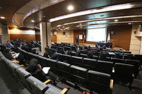 گزارش فصلی گارگاه‌های آموزشی کارکنان صندوق‌ها