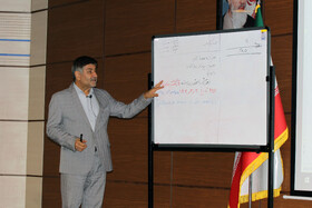 گزارش فصلی گارگاه‌های آموزشی کارکنان صندوق‌ها