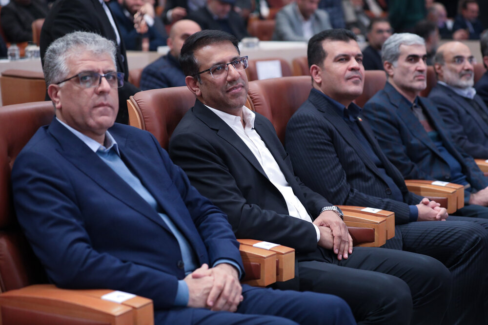 تقدیر از شرکت‌های نوآور و پیشرو در توسعه صنعت پتروشیمی در اختتامیه پتروفن