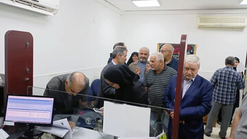 بازدید رئیس صندوق‌ها از دفاتر نمایندگی شرق و غرب اهواز