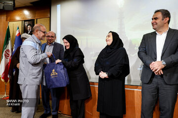 آیین پاسداشت خدمت