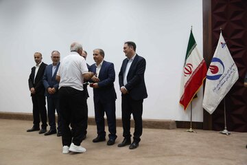 آیین گرامیداشت هفته دفاع مقدس و تجلیل از بازنشستگان ایثارگر صنعت نفت