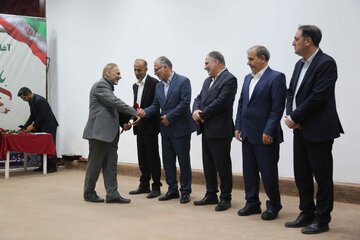 آیین گرامیداشت هفته دفاع مقدس و تجلیل از بازنشستگان ایثارگر صنعت نفت